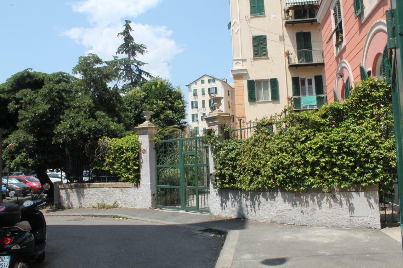 Appartamento In Centro Zona Fiera,Davanti Al Galliera Genua Zewnętrze zdjęcie