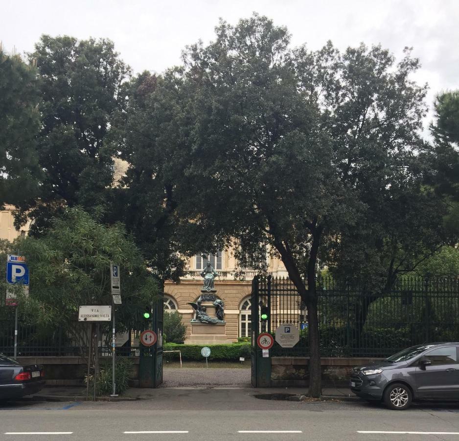 Appartamento In Centro Zona Fiera,Davanti Al Galliera Genua Zewnętrze zdjęcie