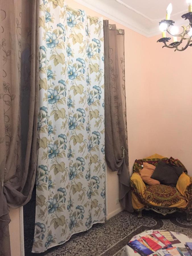 Appartamento In Centro Zona Fiera,Davanti Al Galliera Genua Zewnętrze zdjęcie